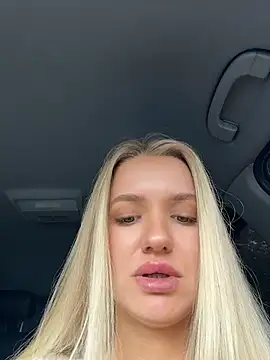Devill Angel  online show from 06/08/26, 10:05