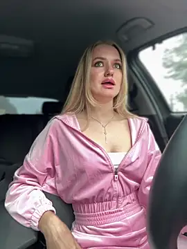 Snapshot of Devill_Angel_ chatting on 10/26/25, 10:37 Devill Angel online show from 10/26/25, 10:37