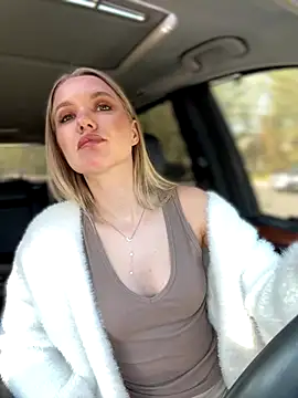 Snapshot of Devill_Angel_ chatting on 09/30/25, 11:16 Devill Angel online show from 09/30/25, 11:16