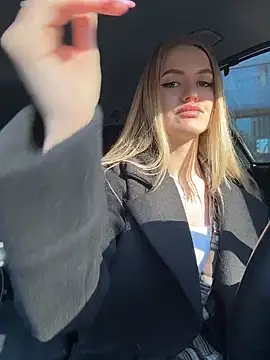 Devill Angel  online show from 04/10/26, 06:09