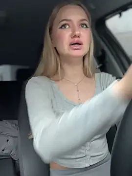 Devill Angel  online show from 12/21/25, 10:28