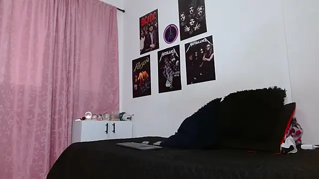 scarlett  morgan online show from 10/11/25, 01:34