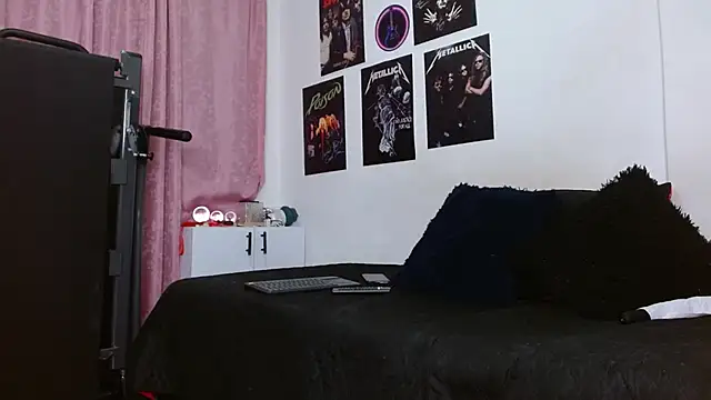 scarlett  morgan online show from 09/13/25, 11:10
