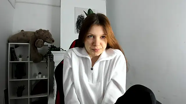 Baby Evalena online show from 03/18/25, 04:07