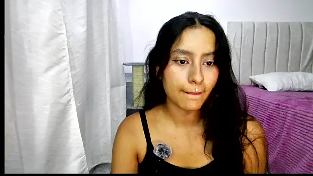 ashley-vega online show from 11/10/25, 02:16