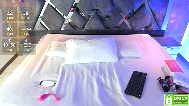 Rose Evans   online show from 11/06/25, 05:00