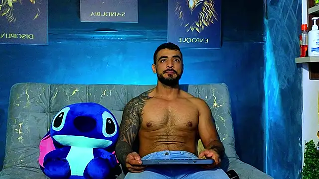 ERIC HARRISON online show from 10/28/25, 02:45