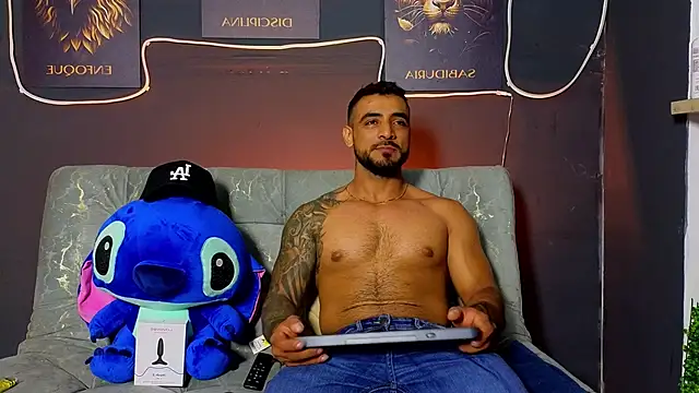 ERIC HARRISON online show from 12/02/25, 04:14