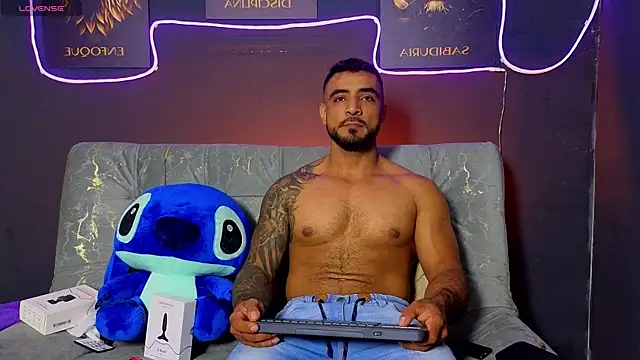 ERIC HARRISON online show from 11/29/25, 02:55