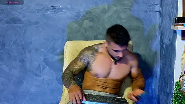 ERIC HARRISON online show from 09/16/25, 01:28