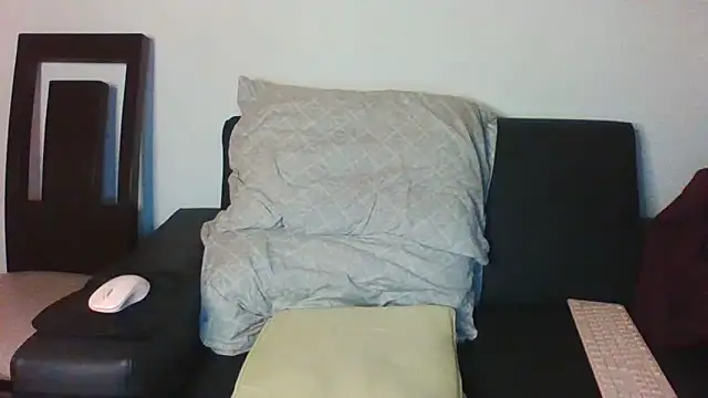 thekelliecapri online show from 04/22/26, 03:35