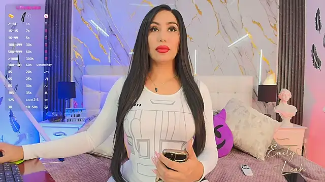 EmilyLeah  online show from 05/05/26, 03:04