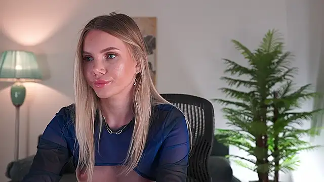 Yvonna One online show from 11/29/25, 03:12