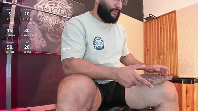 Luke  09 online show from 05/09/26, 11:57
