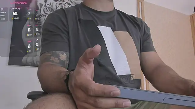 Luke  09 online show from 10/17/25, 11:23