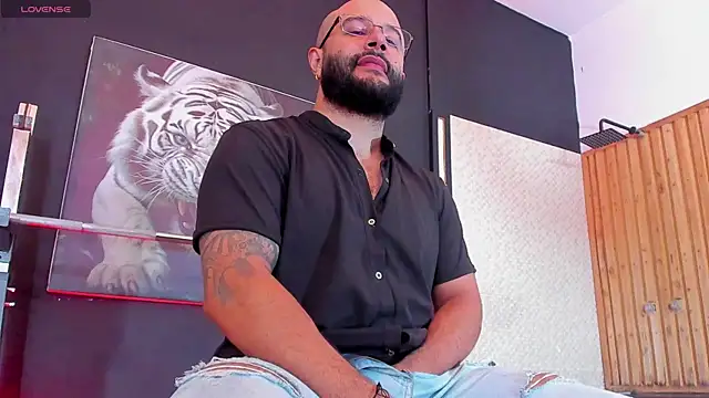 Luke  09 online show from 11/02/25, 11:15