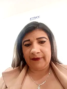 Hannahcandyy online show from 04/27/26, 04:49