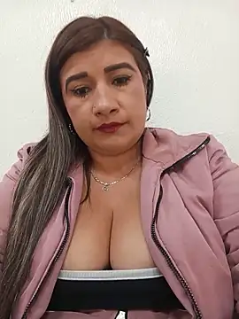 Hannahcandyy online show from 05/26/26, 10:19