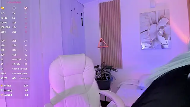 Kendall Bunnyy online show from 03/19/25, 12:59