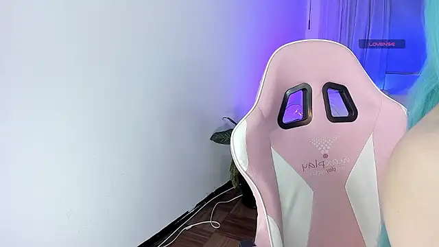 Kendall Bunnyy online show from 03/22/26, 07:59