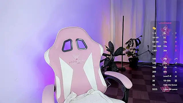 Kendall Bunnyy online show from 03/29/26, 06:20