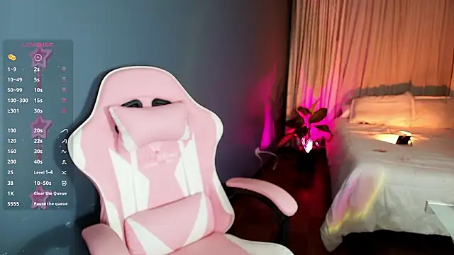 Kendall Bunnyy online show from 02/12/26, 09:03