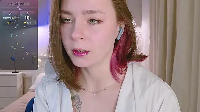 Pink SeaGul online show from 02/11/25, 05:07