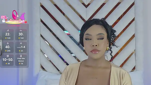 Snapshot of Lola_King chatting on 05/19/26, 03:46 Lola King online show from 05/19/26, 03:46
