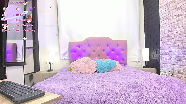 kitty queen10 online show from 12/20/25, 04:48