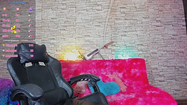 Snapshot of kitty_queen10 chatting on 03/01/26, 02:17 kitty queen10 online show from 03/01/26, 02:17