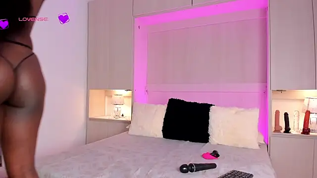 IvannaMuller  online show from 01/10/25, 07:32