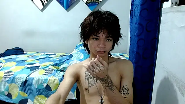 Snapshot of Lovebeng_ chatting on 12/06/24, 05:47 Lovebeng online show from 12/06/24, 05:47