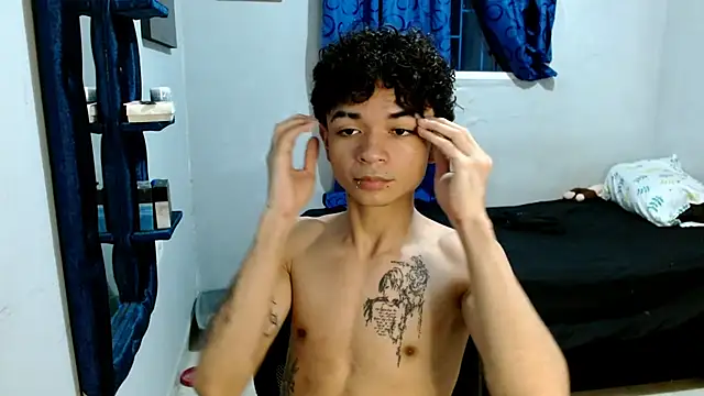 Snapshot of Lovebeng_ chatting on 02/19/25, 11:25 Lovebeng online show from 02/19/25, 11:25