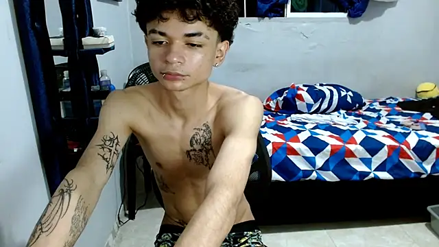 Snapshot of Lovebeng_ chatting on 02/11/25, 06:30 Lovebeng online show from 02/11/25, 06:30