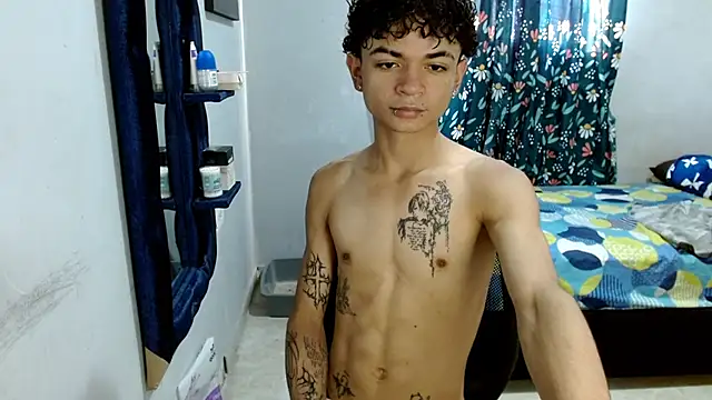 Snapshot of Lovebeng_ chatting on 03/14/25, 09:43 Lovebeng online show from 03/14/25, 09:43