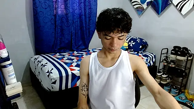 Snapshot of Lovebeng_ chatting on 01/20/25, 08:29 Lovebeng online show from 01/20/25, 08:29