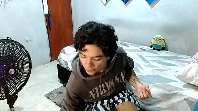 Lovebeng  online show from 11/26/25, 12:54