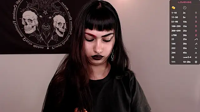 Little-Lucifer online show from 10/31/25, 01:57