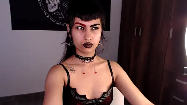 Snapshot of Little-Lucifer chatting on 01/09/26, 07:32 Little-Lucifer online show from 01/09/26, 07:32