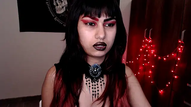 Snapshot of Little-Lucifer chatting on 03/01/26, 12:43 Little-Lucifer online show from 03/01/26, 12:43