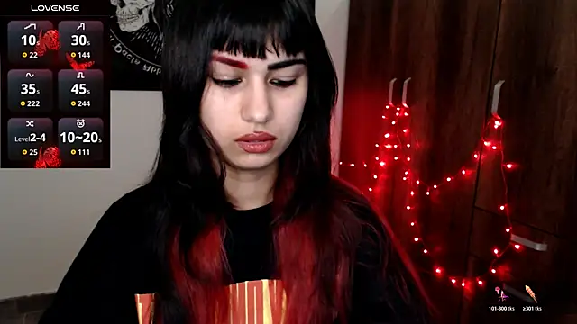 Snapshot of Little-Lucifer chatting on 02/13/26, 09:59 Little-Lucifer online show from 02/13/26, 09:59