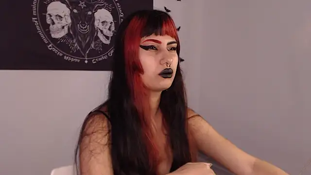 Snapshot of Little-Lucifer chatting on 01/15/25, 05:05 Little-Lucifer online show from 01/15/25, 05:05