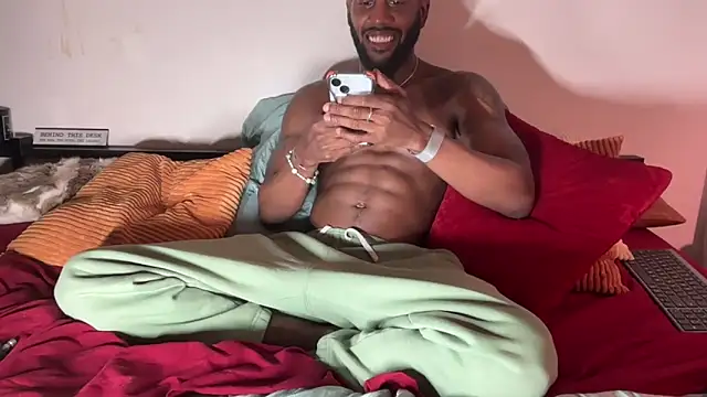 darkmattre07 online show from 03/16/25, 03:47