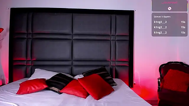 Snapshot of SaraDreamss chatting on 02/09/26, 01:20 SaraDreamss online show from 02/09/26, 01:20