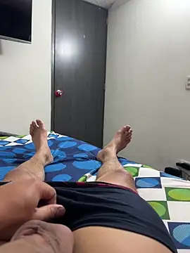 ZMalco2Hend8 online show from 04/24/26, 03:36