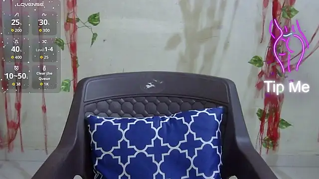 Snapshot of Preeti-Sexy chatting on 11/21/25, 05:50 Preeti-Sexy online show from 11/21/25, 05:50