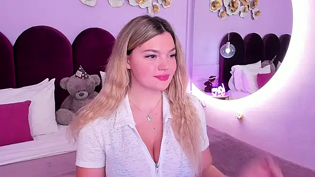 ZaraBloom online show from 12/02/25, 03:30