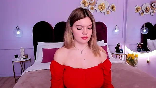 ZaraBloom online show from 03/09/25, 03:38