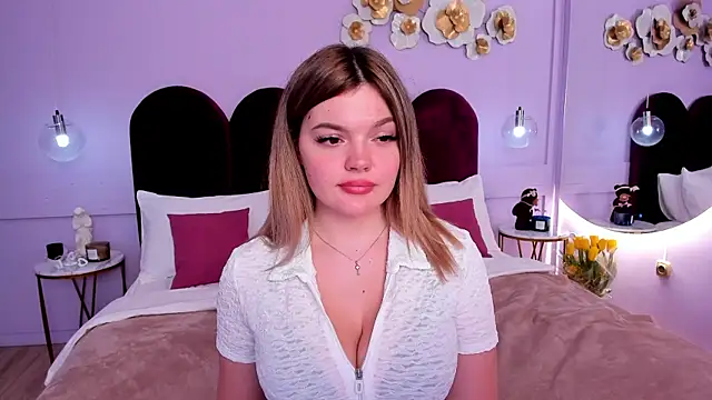 ZaraBloom online show from 03/09/25, 02:07