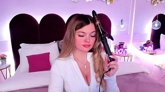 ZaraBloom online show from 03/09/26, 03:15